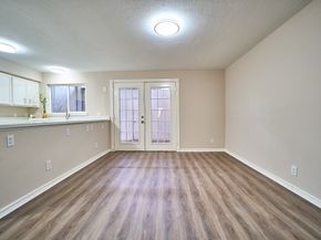 10818 Briar Forest Drive 34, Houston TX 77042