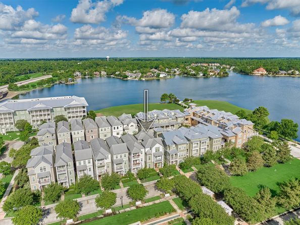 27 Rafters Row, Spring TX 77380