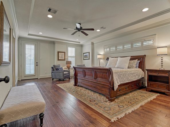 27 Rafters Row, Spring TX 77380