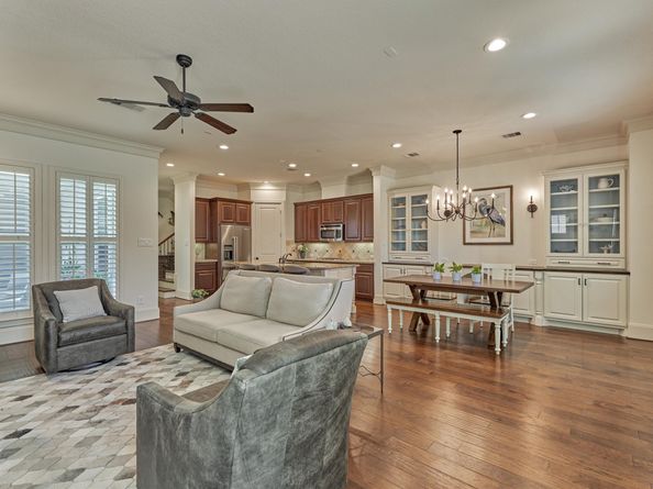 27 Rafters Row, Spring TX 77380