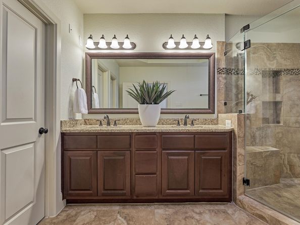 27 Rafters Row, Spring TX 77380