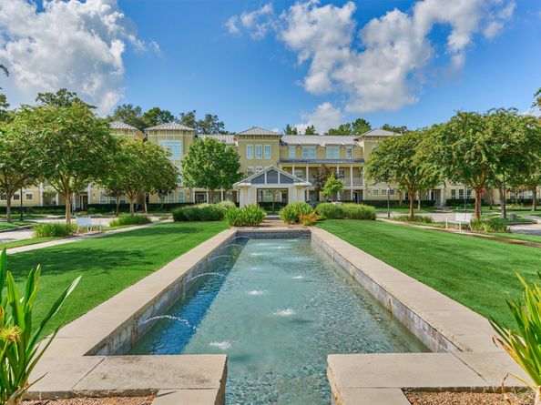 27 Rafters Row, Spring TX 77380