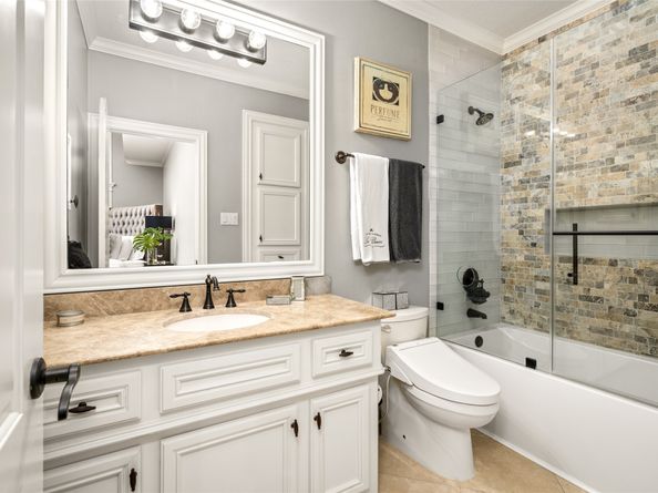 34 Hunnewell Court, The Woodlands TX 77382