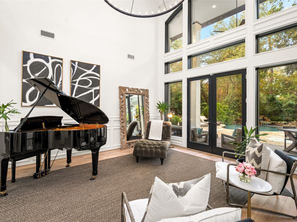 34 Hunnewell Court, The Woodlands TX 77382