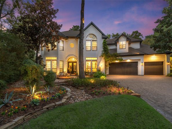 34 Hunnewell Court, The Woodlands TX 77382