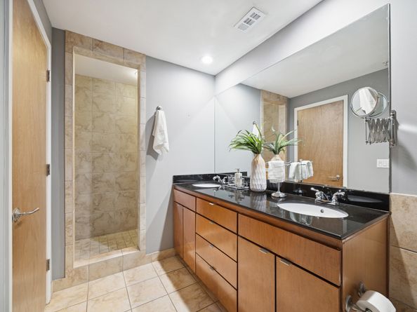 1312 Live Oak Street 104, Houston TX 77003