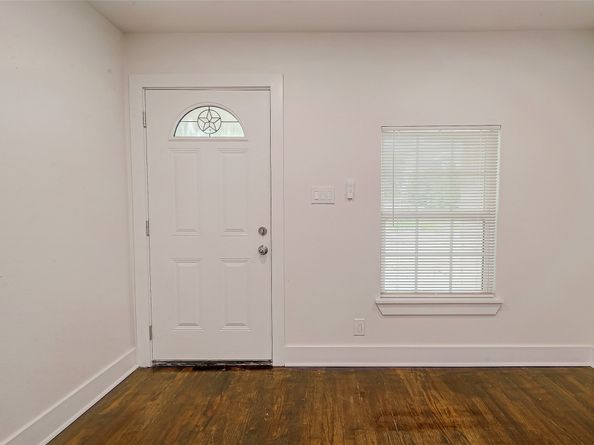 5703 Belmark Street, Houston TX 77033