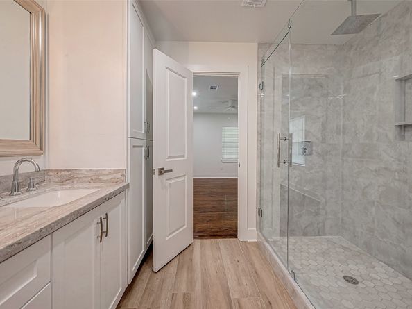 5703 Belmark Street, Houston TX 77033