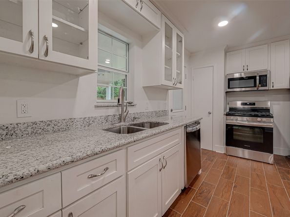 5703 Belmark Street, Houston TX 77033