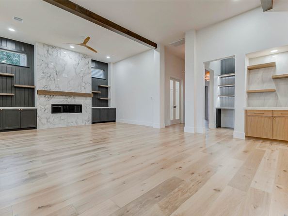 608 E 26th Street, Houston TX 77008