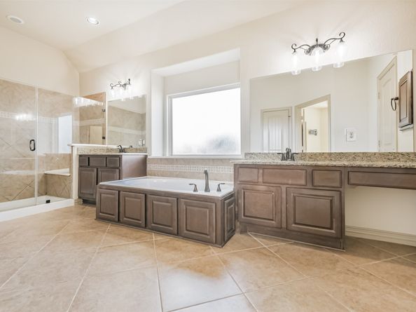 9314 Casa Blanca Circle, Cypress TX 77433