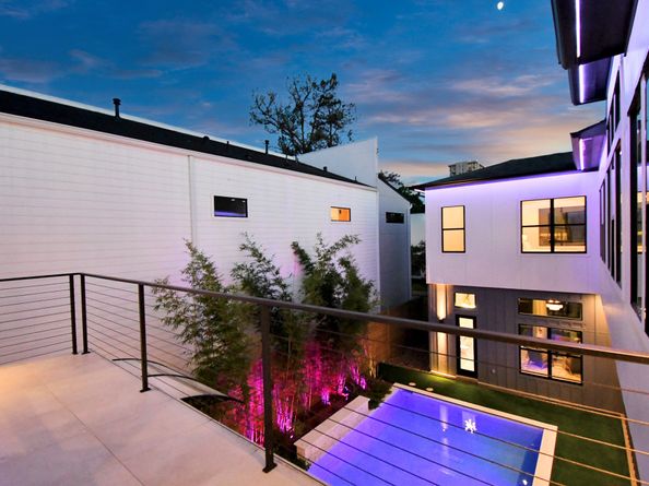 5414 John Dreaper Drive, Houston TX 77056