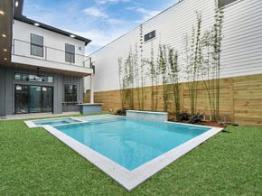 5414 John Dreaper Drive, Houston TX 77056