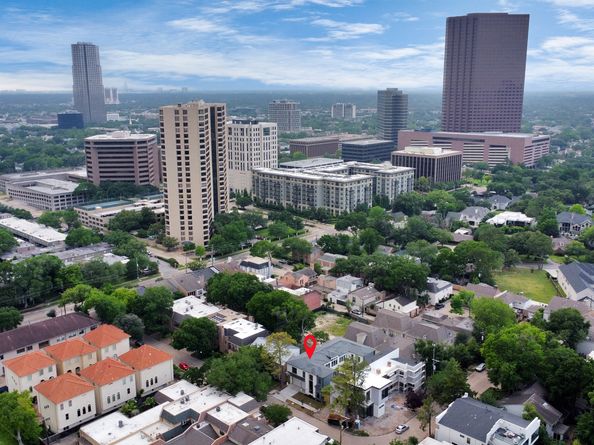 5414 John Dreaper Drive, Houston TX 77056