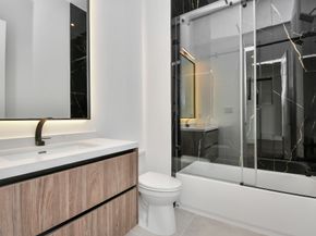 5414 John Dreaper Drive, Houston TX 77056