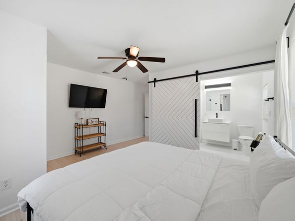 45 Wellford Street, Houston TX 77022