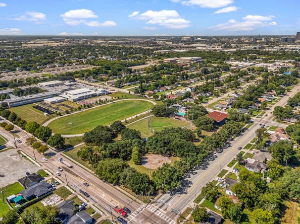 6418 England Street, Houston TX 77021