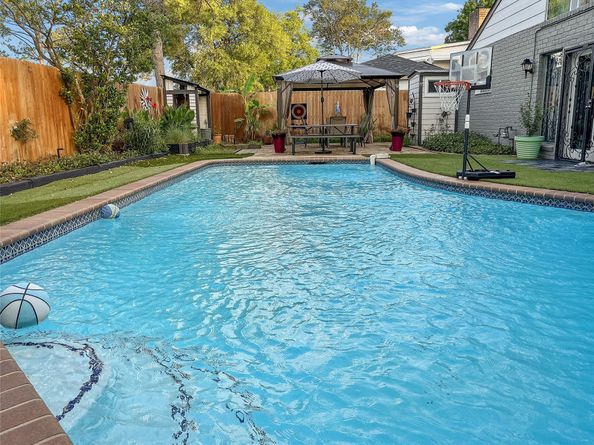 6803 Las Brisas Drive, Houston TX 77083