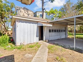 1427 W 22nd Street, Houston TX 77008