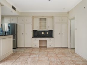 201 Vanderpool Lane 65, Houston TX 77024