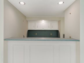 201 Vanderpool Lane 65, Houston TX 77024