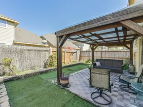 1728 Tornado, Houston TX 77091