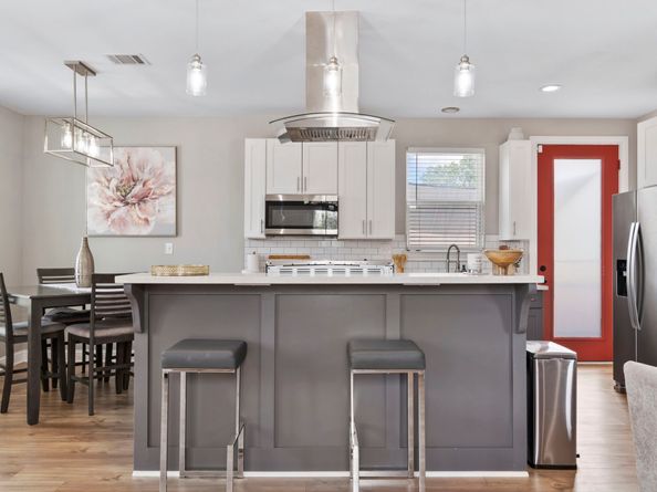 7393 Fairway Drive B, Houston TX 77087