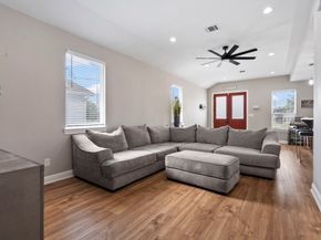 7393 Fairway Drive B, Houston TX 77087