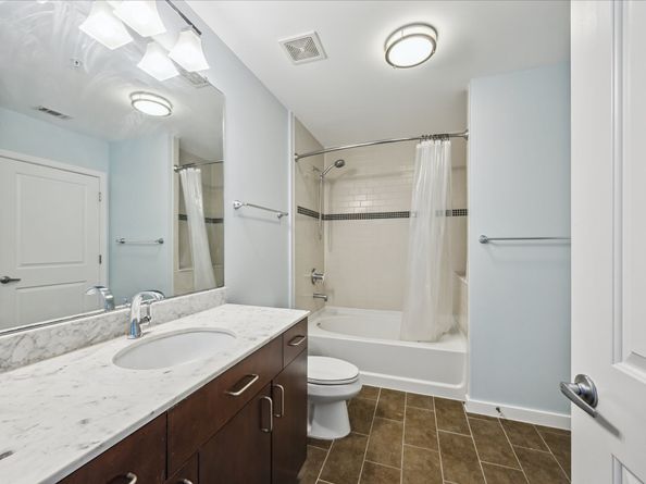5925 Almeda Road 12107, Houston TX 77004