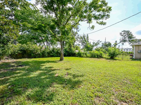 226 Hyta Street, Houston TX 77018
