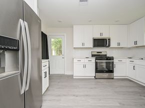 226 Hyta Street, Houston TX 77018