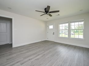226 Hyta Street, Houston TX 77018