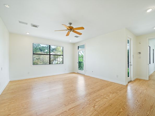 235 Malone Street, Houston TX 77007
