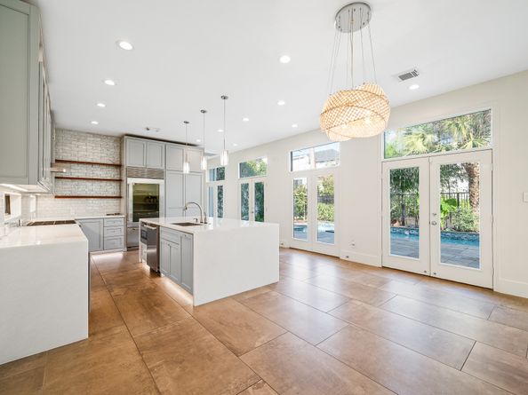235 Malone Street, Houston TX 77007