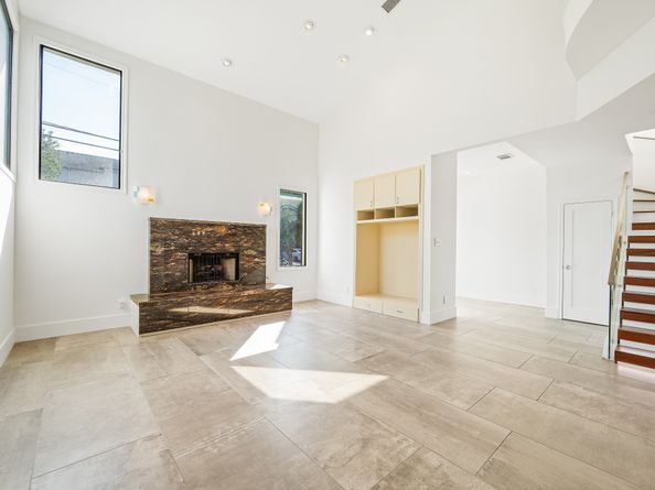 235 Malone Street, Houston TX 77007
