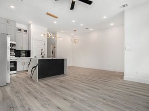 3652 Seabrook Street A and B, Houston TX 77021