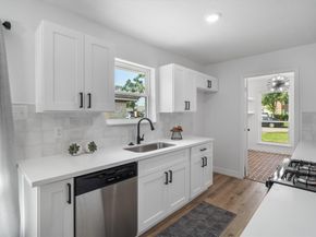 11239 Sagecanyon Drive, Houston TX 77089