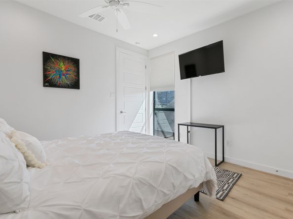 4305 Roseland Avenue, Dallas TX 75204