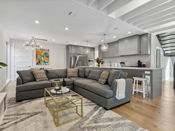 4305 Roseland Avenue, Dallas TX 75204