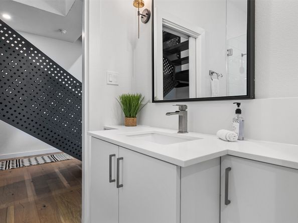 4305 Roseland Avenue, Dallas TX 75204