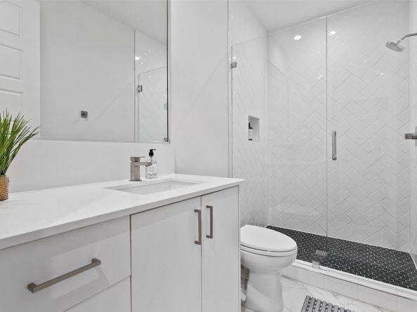 4305 Roseland Avenue, Dallas TX 75204