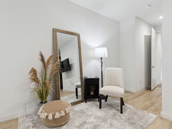 4305 Roseland Avenue, Dallas TX 75204