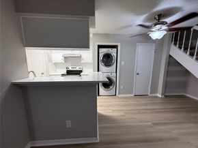 1515 Sandy Springs Road 1102, Houston TX 77042