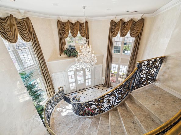 35 The Oval Street, Sugar Land TX 77479