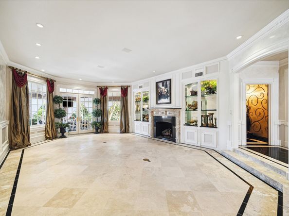 35 The Oval Street, Sugar Land TX 77479