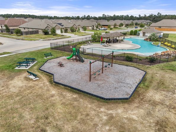 31211 Raleigh Creek Drive, Tomball TX 77375