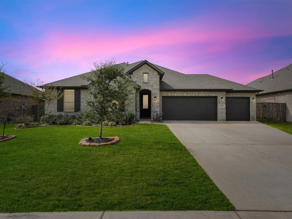 31211 Raleigh Creek Drive, Tomball TX 77375