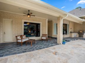 11 Bracebridge Drive, The Woodlands TX 77382