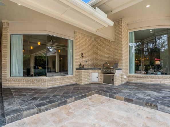11 Bracebridge Drive, The Woodlands TX 77382