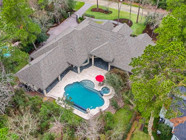 11 Bracebridge Drive, The Woodlands TX 77382